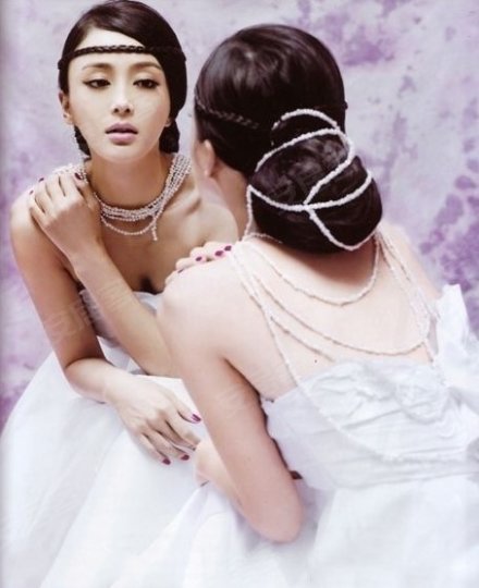 <em>明星们</em>绝美<em>婚纱</em>照!竟然有李宇春? –昆山 地产